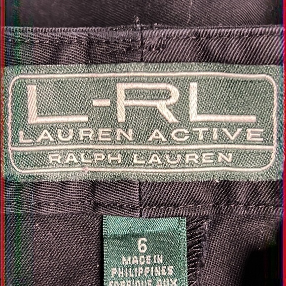 Lauren Ralph Lauren Active black chino shorts Size 6 - Picture 4 of 6